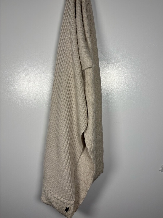 Source Unknown Accessories - Source Unknown Cream Cable Knit Wrap Scarf